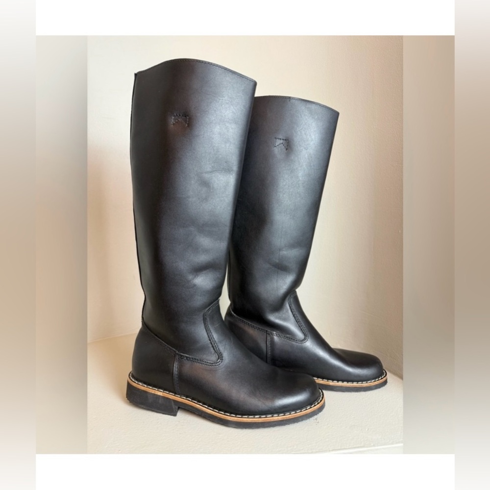 Roots Black Leather Women's Boots